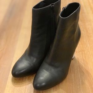 enzo angiolini hadie bootie
